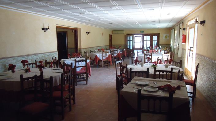 Image No.36-8 Bed Commercial for sale