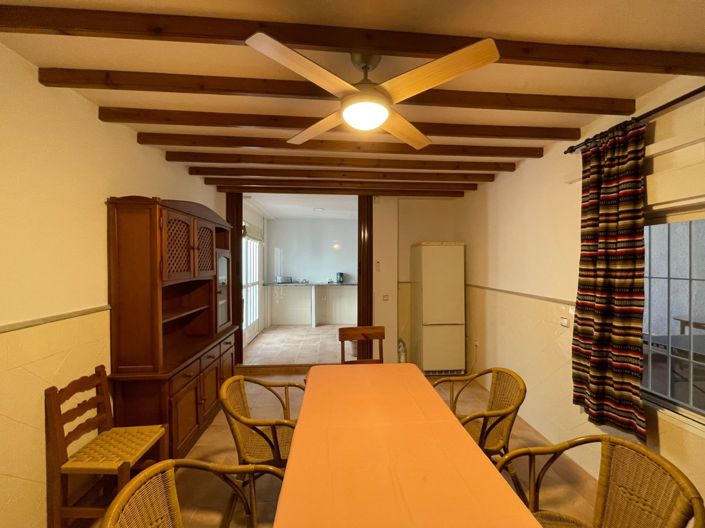 Image No.14-6 Bed Villa for sale