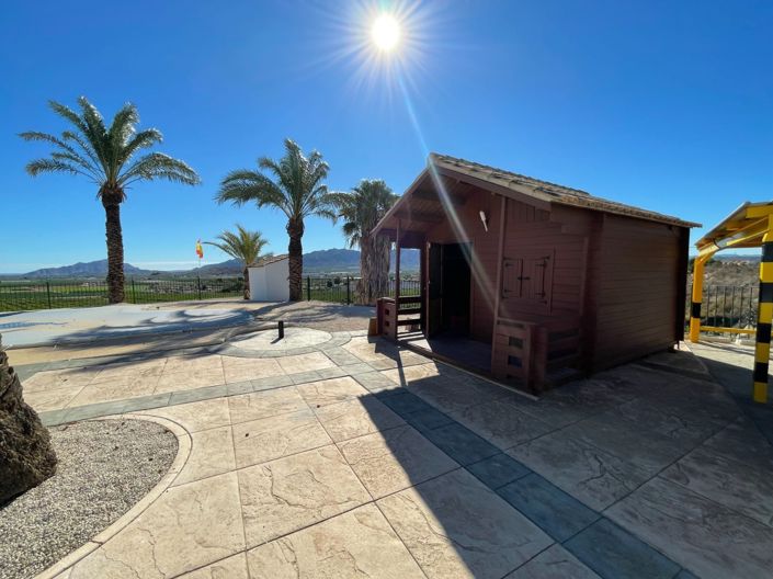 Image No.32-6 Bed Villa for sale