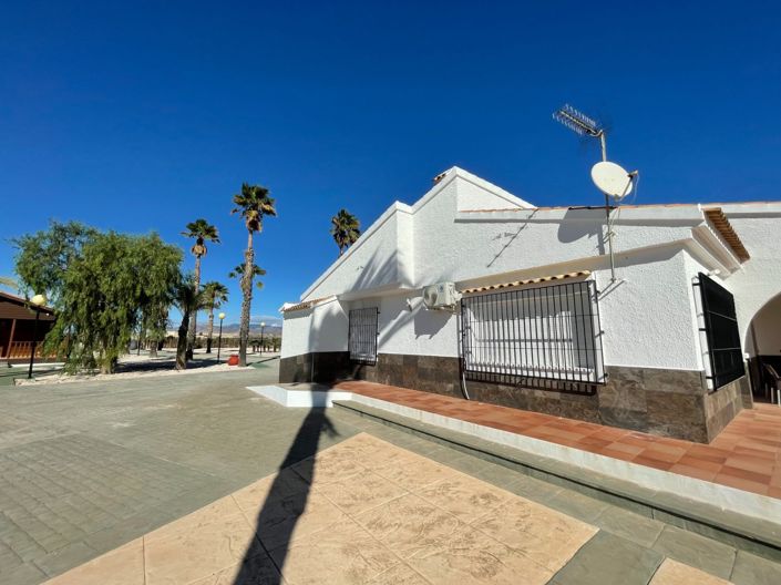 Image No.33-6 Bed Villa for sale