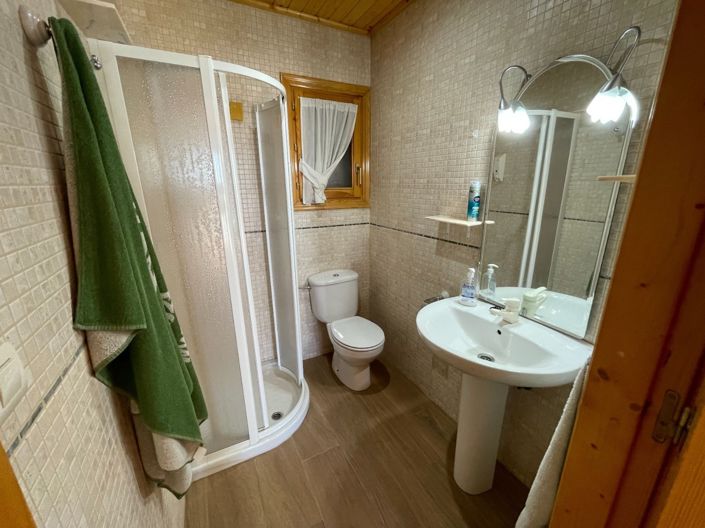 Image No.43-6 Bed Villa for sale