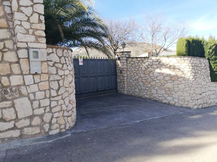 Image No.38-4 Bed Villa for sale