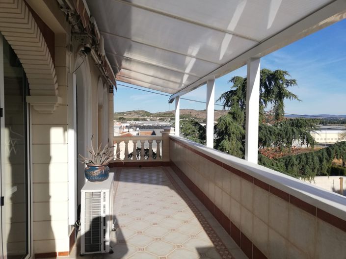 Image No.5-4 Bed Villa for sale