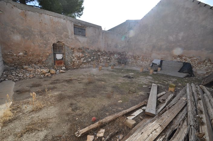 Image No.18-Maison de ville de 7 chambres à vendre à Pinoso