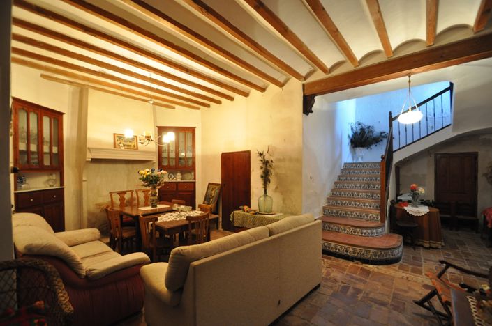 Image No.2-Maison de ville de 7 chambres à vendre à Pinoso