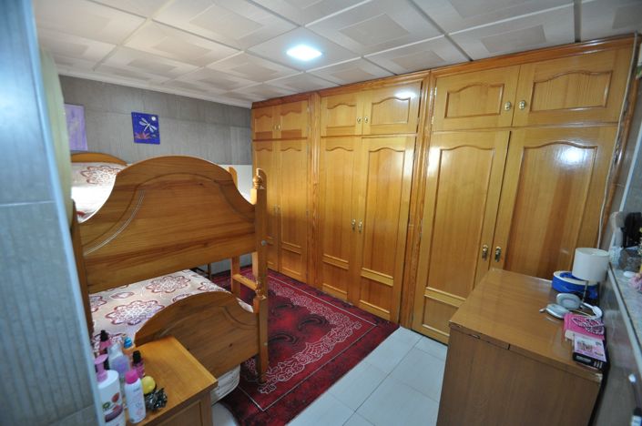 Image No.8-6 Bed Townhouse for sale