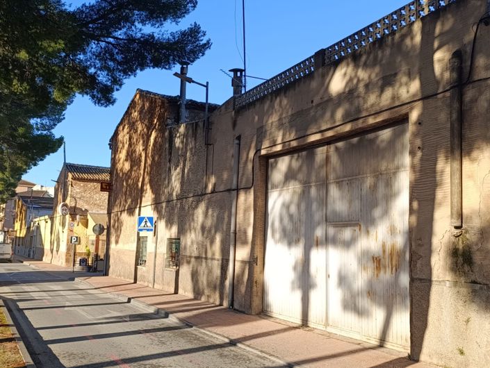 Image No.2-Maison de ville de 5 chambres à vendre à Pinoso