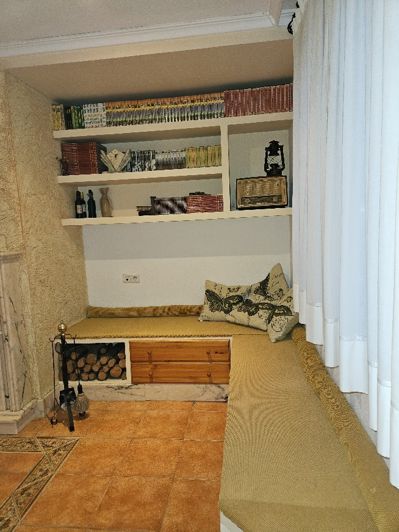 Image No.14-4 Bed Townhouse for sale