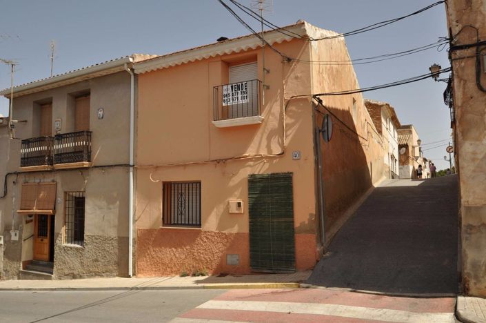 Image No.1-Maison de ville de 3 chambres à vendre à Pinoso