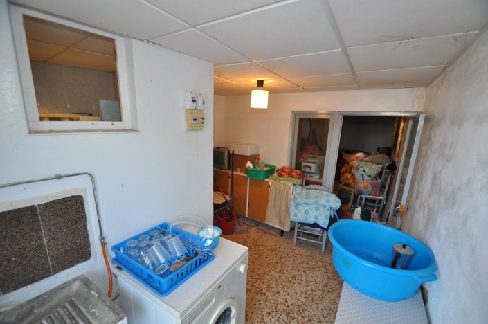 Image No.12-4 Bed House for sale