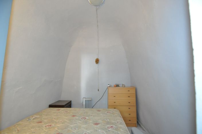 Image No.19-4 Bed House for sale