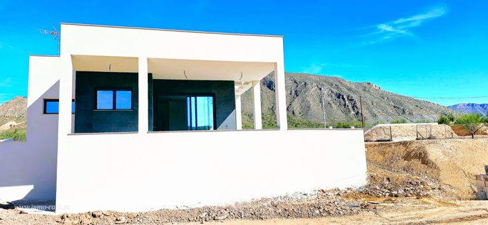 Image No.10-3 Bed Villa for sale