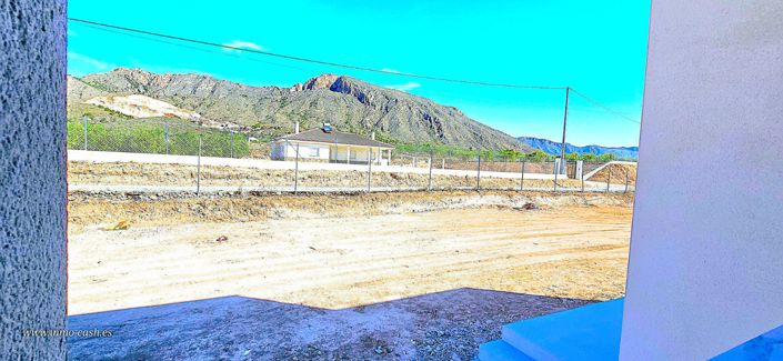 Image No.31-3 Bed Villa for sale