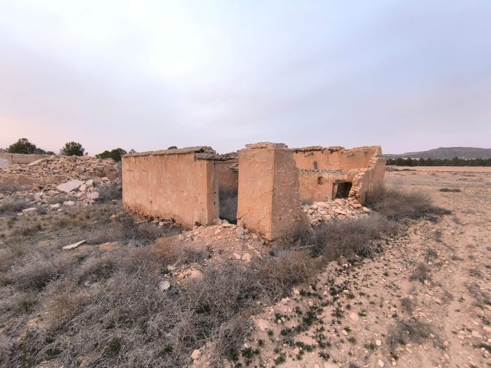 Image No.2-Terre à vendre à Yecla