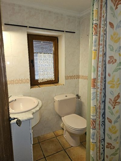 Image No.11-3 Bed Townhouse for sale