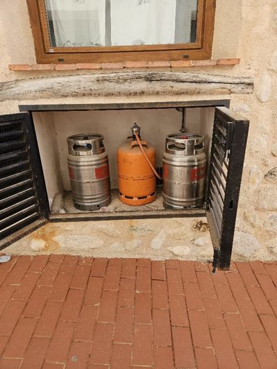 Image No.15-3 Bed Townhouse for sale