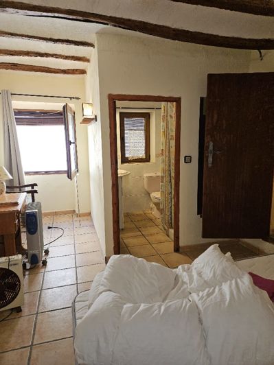 Image No.18-3 Bed Townhouse for sale