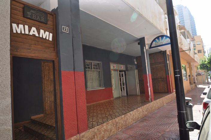 Image No.23-3 Bed Commercial for sale