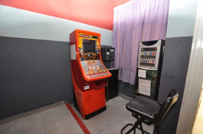 Image No.26-3 Bed Commercial for sale