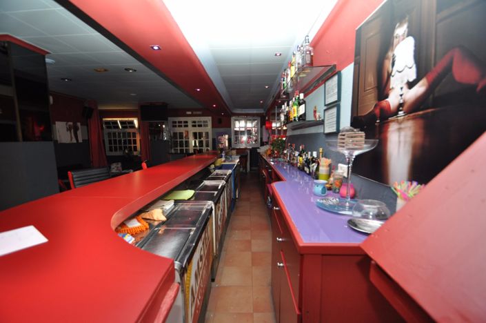 Image No.27-3 Bed Commercial for sale