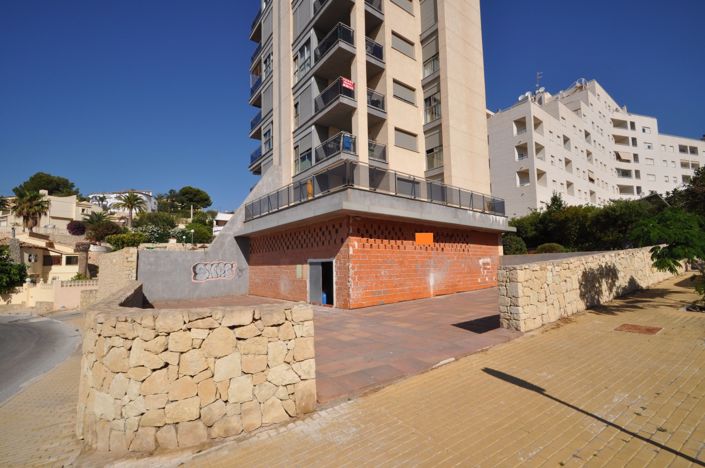 Image No.4-Commercial for sale