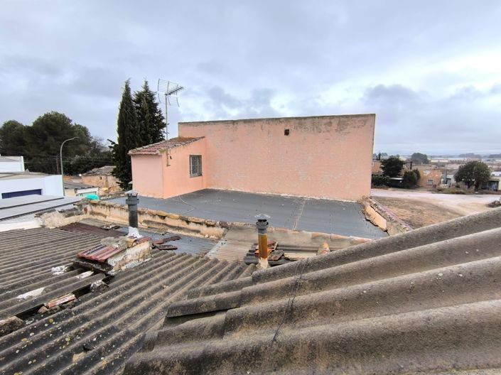 Image No.28-6 Bed Townhouse for sale