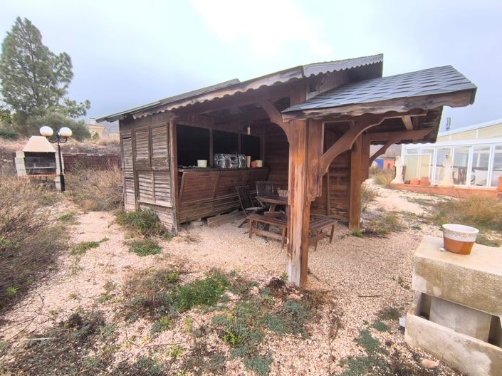 Image No.24-3 Bed Commercial for sale