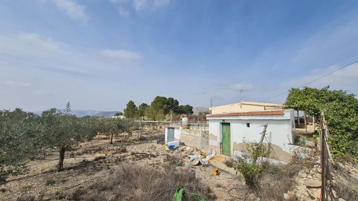Image No.1-2 Bed Country House for sale