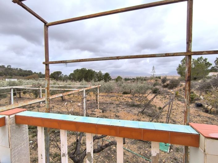 Image No.3-2 Bed Country House for sale