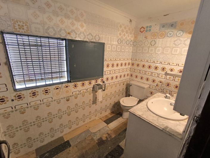 Image No.9-2 Bed Country House for sale