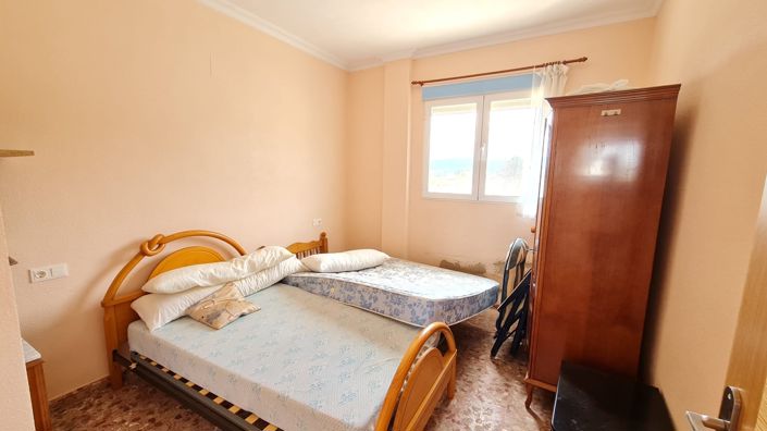 Image No.8-2 Bed Country House for sale