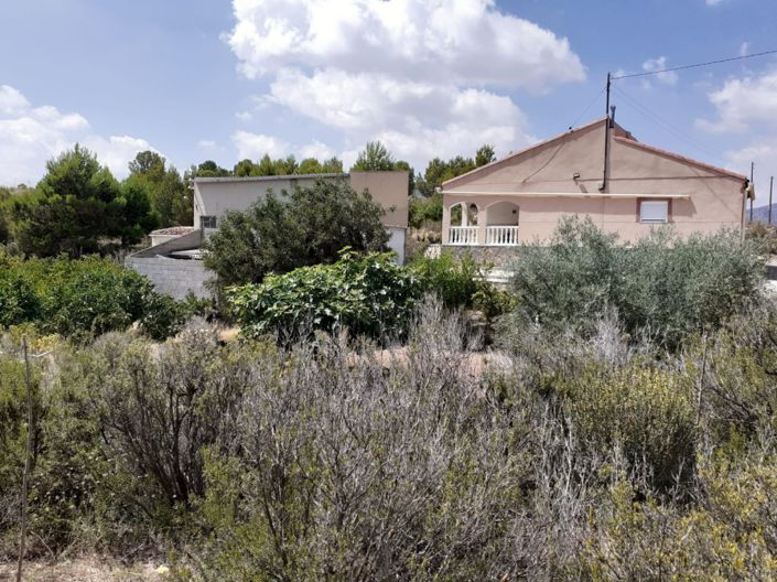 Image No.1-3 Bed Villa for sale