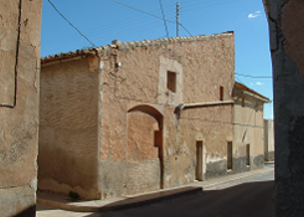 Image No.2-Maison de ville de 4 chambres à vendre à Pinoso