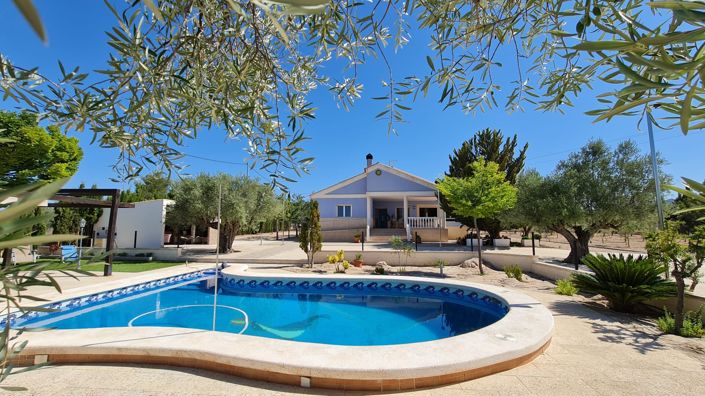 Image No.29-5 Bed Villa for sale