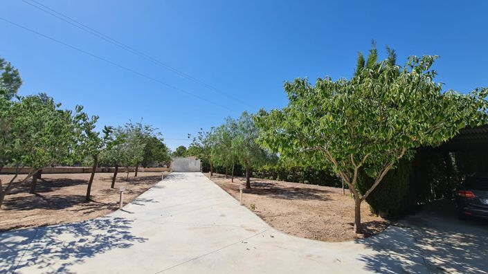 Image No.34-5 Bed Villa for sale