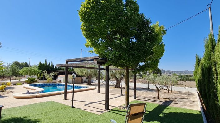 Image No.42-5 Bed Villa for sale