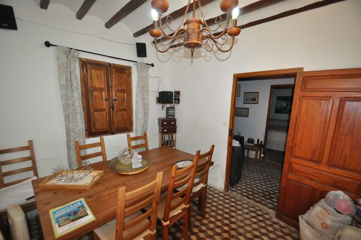 Image No.18-4 Bed Country House for sale