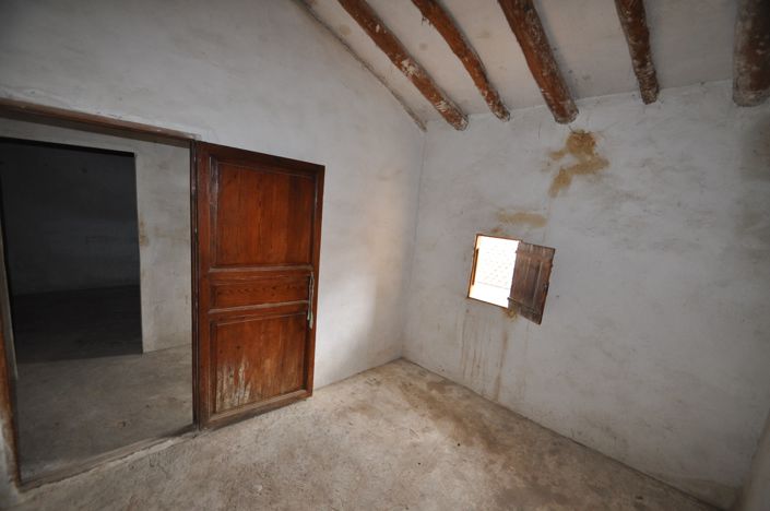 Image No.18-4 Bed Townhouse for sale