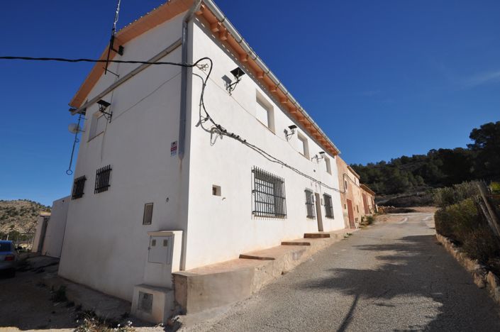 Image No.1-Maison de campagne de 6 chambres à vendre à Monóvar