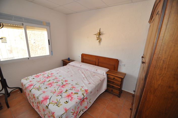 Image No.8-Maison de campagne de 6 chambres à vendre à Monóvar