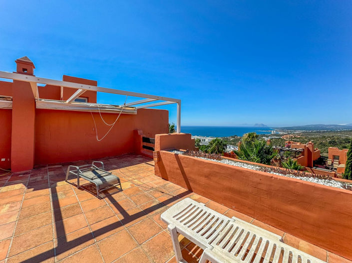 Image No.15-4 Bed Townhouse for sale