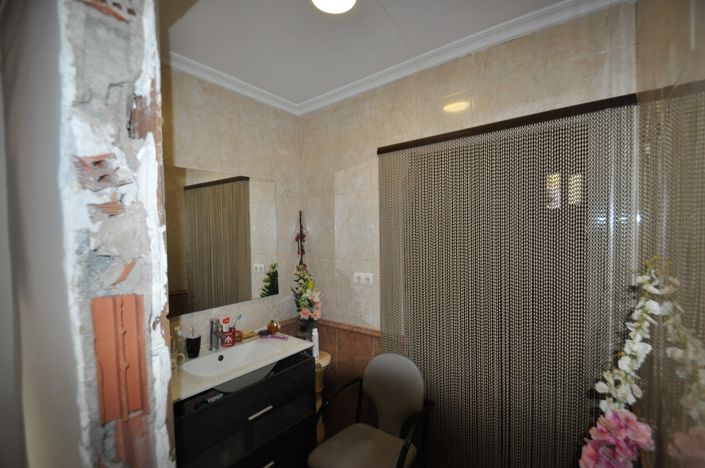 Image No.12-5 Bed Villa for sale