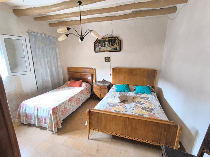 Image No.4-Maison de campagne de 7 chambres à vendre à Yecla