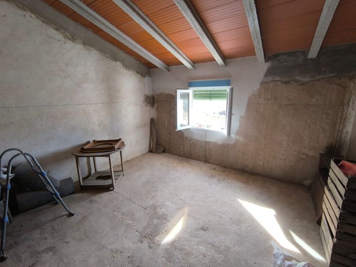 Image No.7-7 Bed Country House for sale