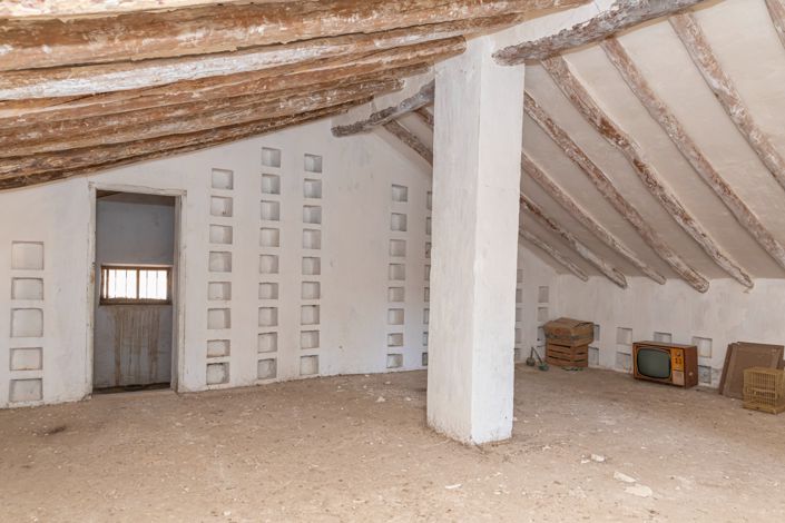 Image No.5-Villa de 7 chambres à vendre à Yecla