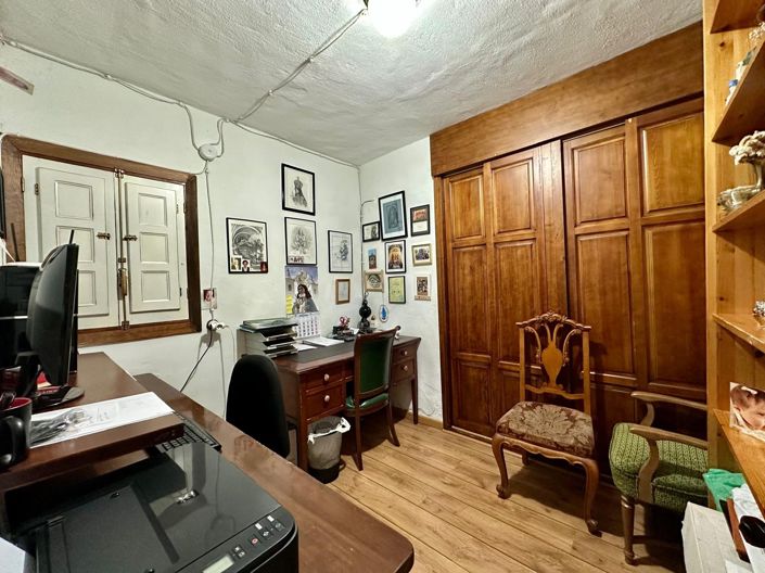 Image No.13-Villa de 8 chambres à vendre à Yecla