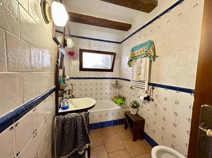 Image No.16-Villa de 8 chambres à vendre à Yecla