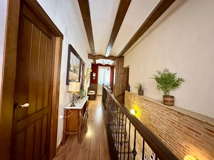 Image No.29-Villa de 8 chambres à vendre à Yecla