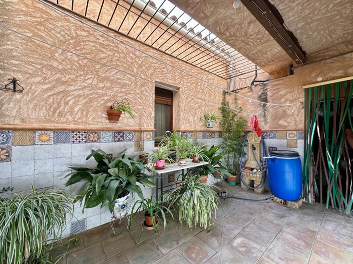 Image No.45-Villa de 8 chambres à vendre à Yecla