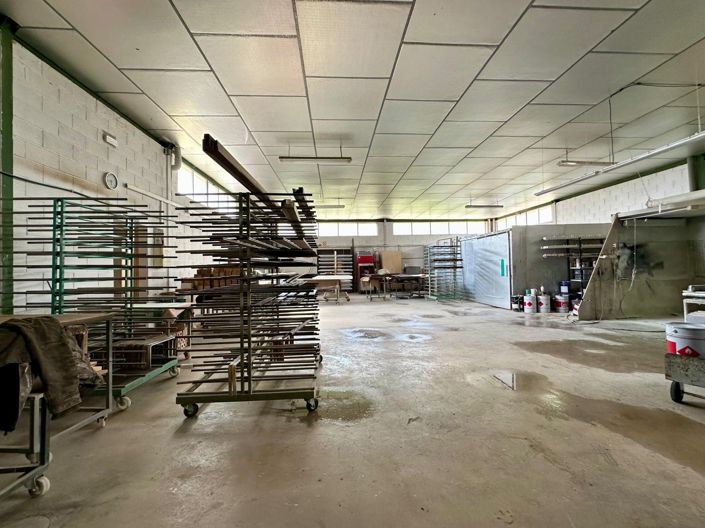 Image No.46-Villa de 8 chambres à vendre à Yecla